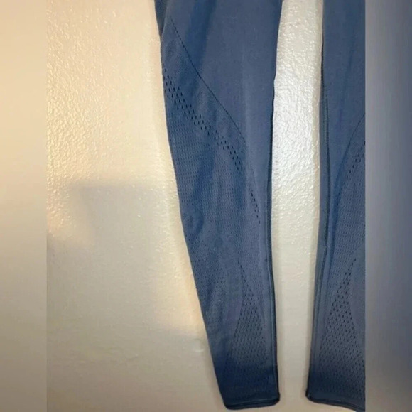 Lululemon x SoulCycle Reveal Tight Interconnect Leggings Size 6 Gray - Picture 7 of 13